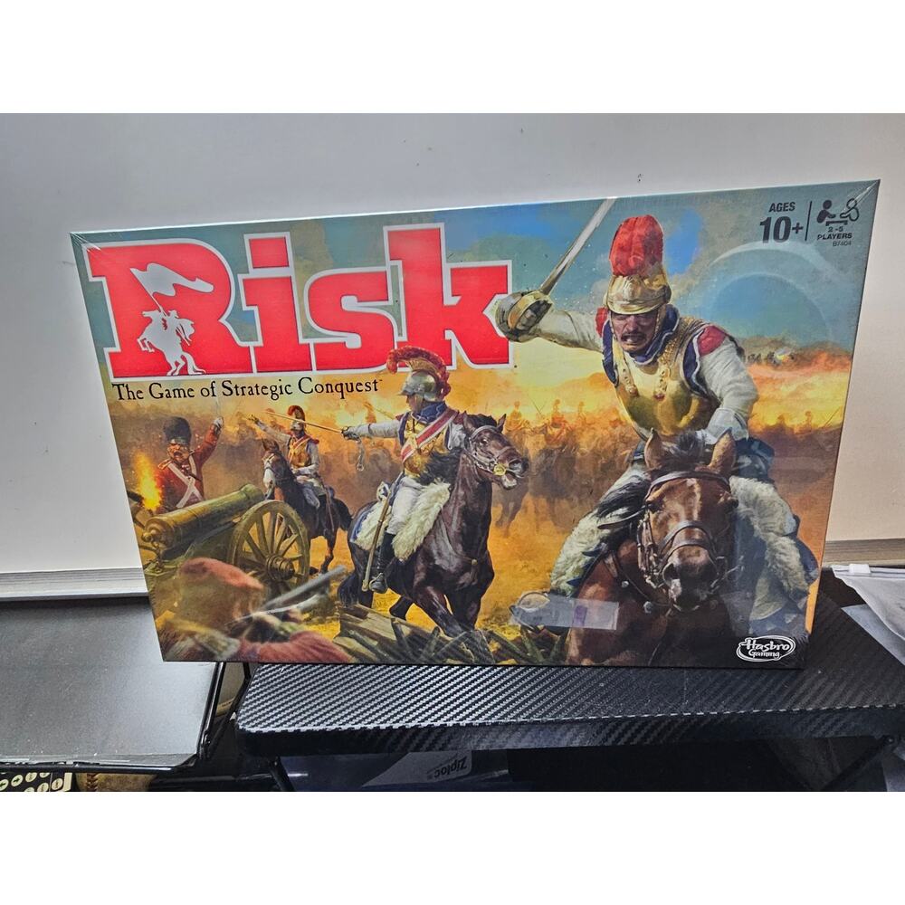 RISK "The Game of Strategic Conquest " Board Game 2015 (BRAND NEW) Hasbro Gaming